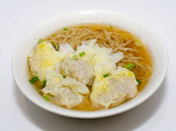 157. Shrimp and Meat Dumpling with Noodle in Soup 鮮蝦水餃麺